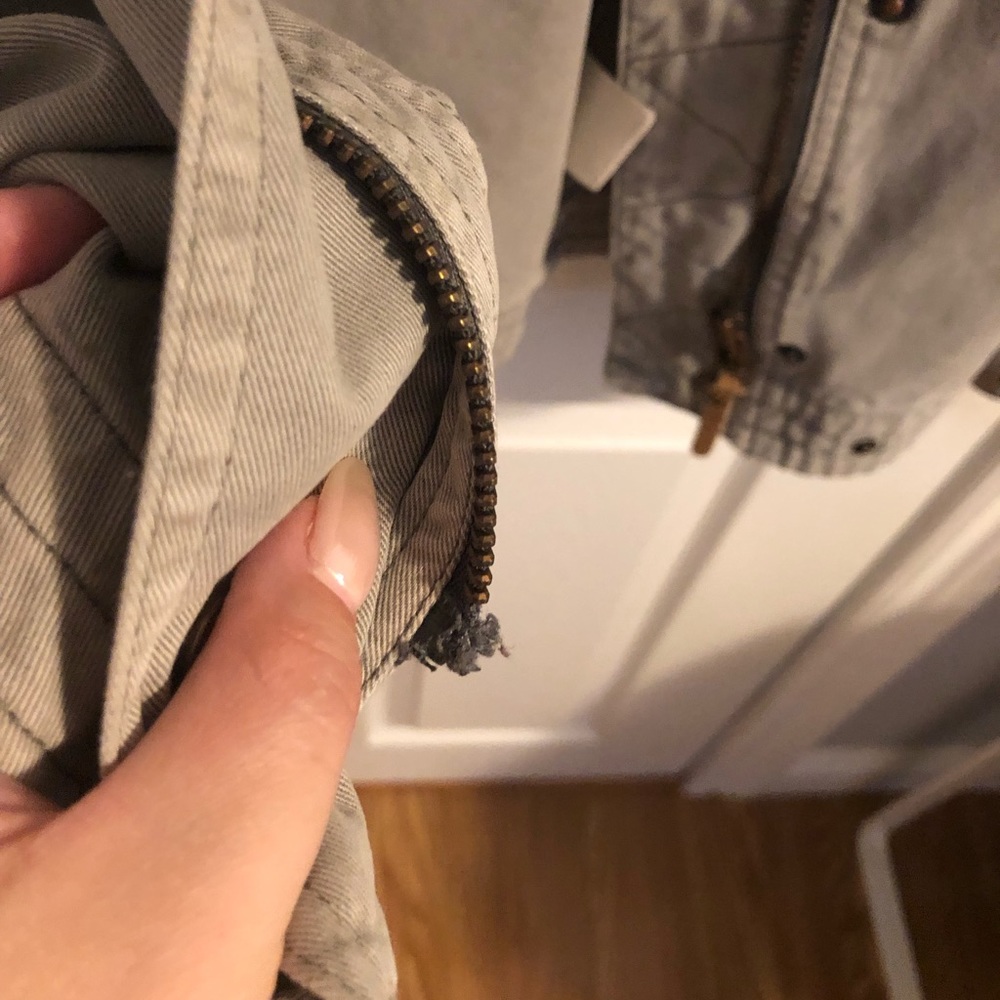Roots Fall Jacket - Picture 4 of 4